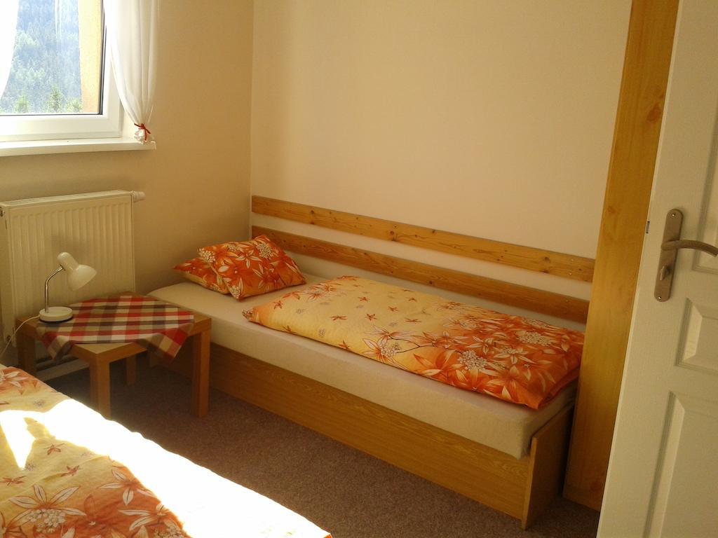 Chata Jawa Hotel Strážné Værelse billede